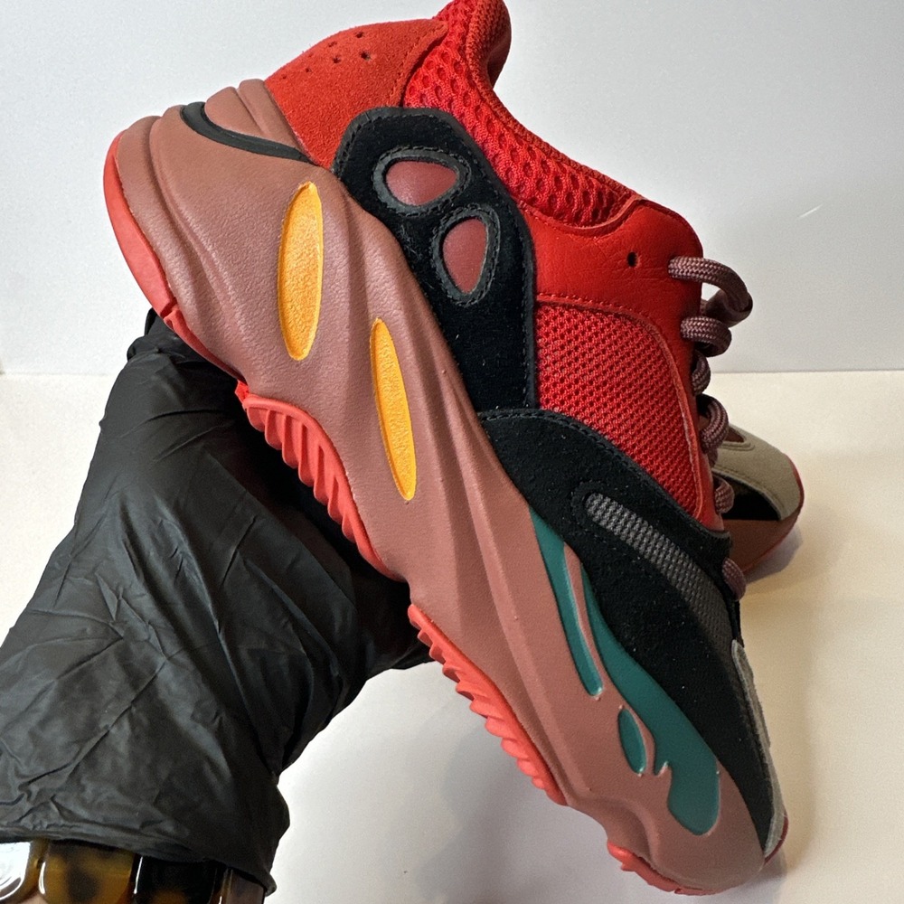 Size 5.5 - Women's Adidas Yeezy Boost 700 'High-Res Red' - Picture 14 of 16